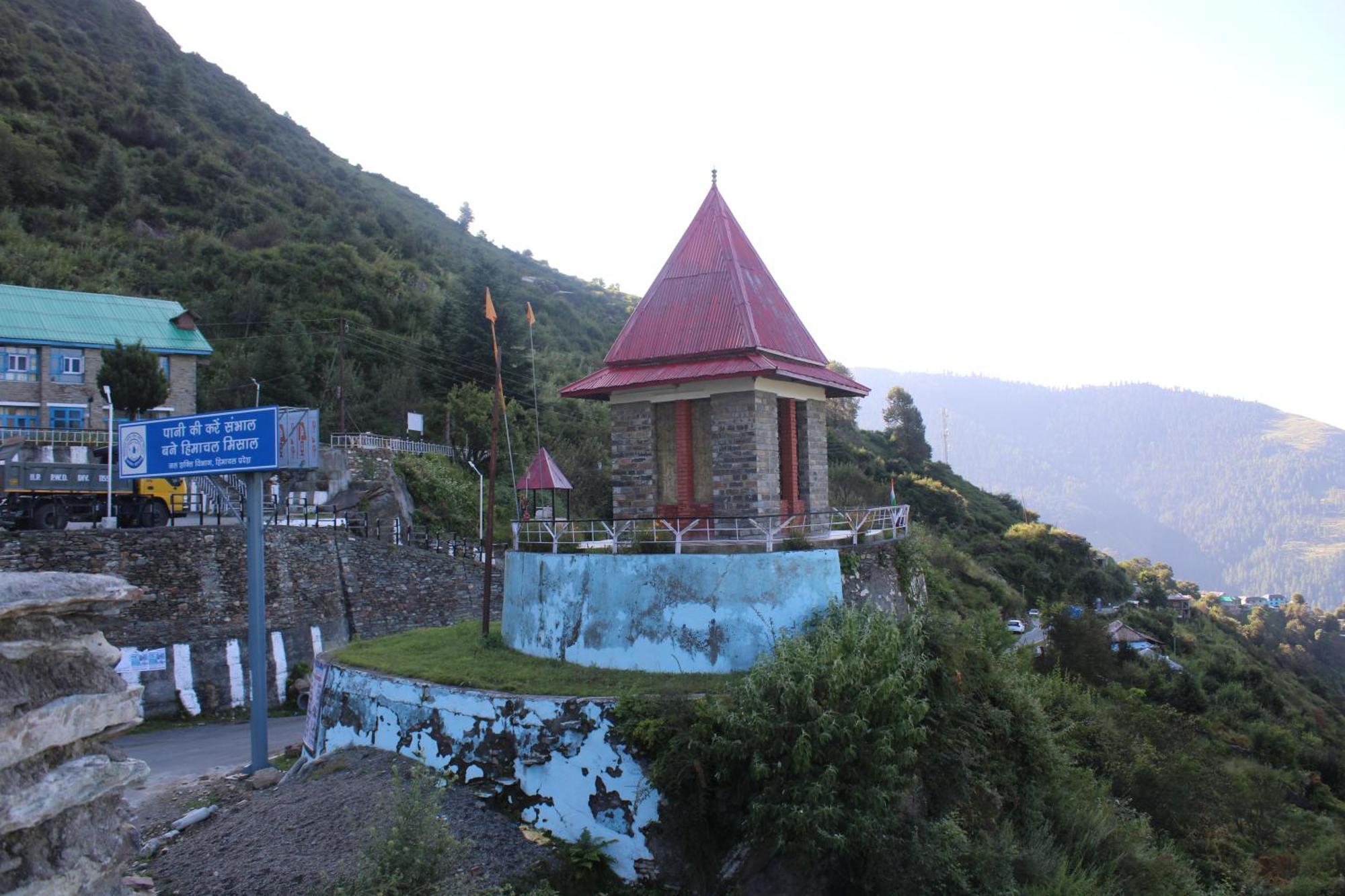 Hotel Mannat Sach Pass Tisa Exterior foto
