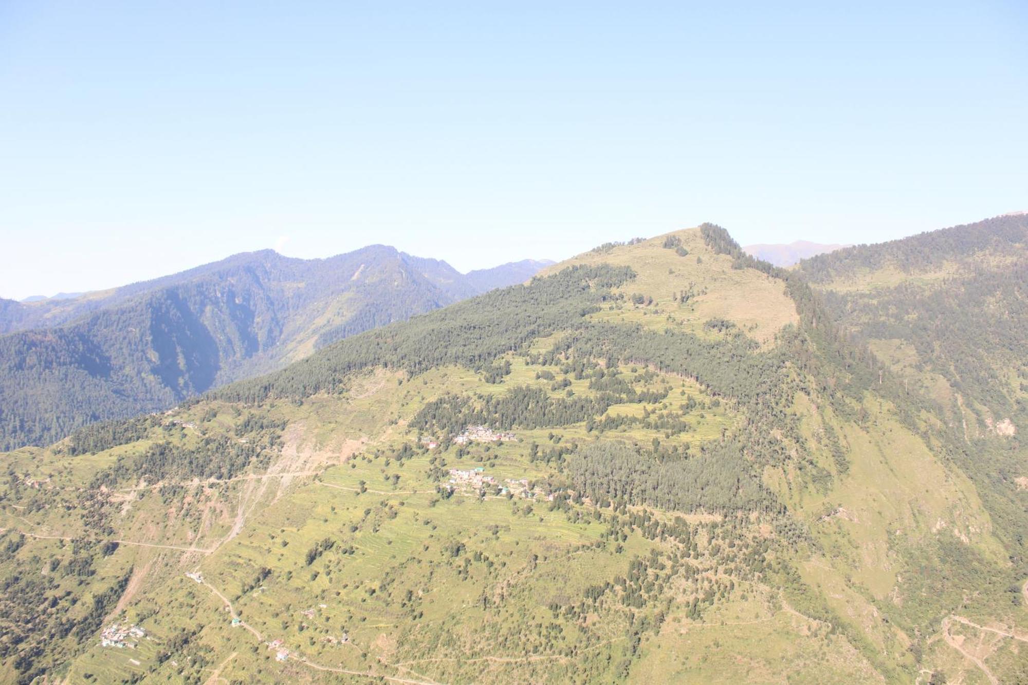 Hotel Mannat Sach Pass Tisa Exterior foto