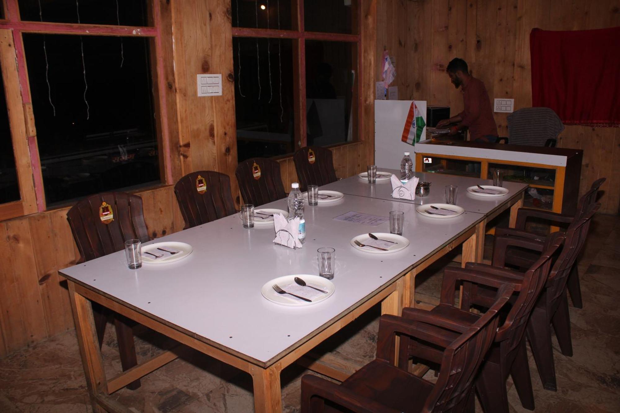 Hotel Mannat Sach Pass Tisa Exterior foto